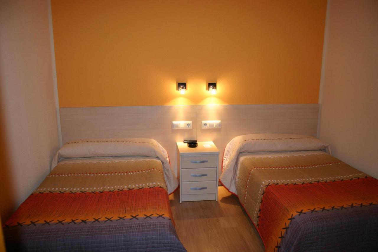 Hostal Hispanico I سلامنكا الغرفة الصورة