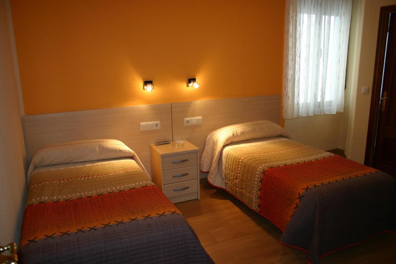 Hostal Hispanico I سلامنكا المظهر الخارجي الصورة